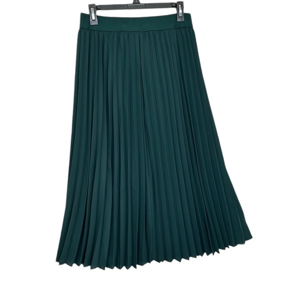 Pleated Chiffon Midi Skirt Green Size Large NWOT - Picture 4 of 7